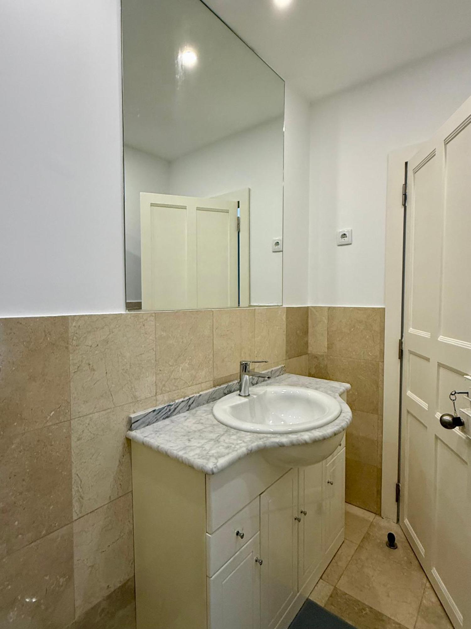 Alcantara 3 Sem Janelas Homestay